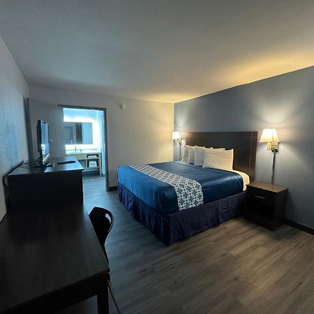 Travelodge By Wyndham Gainesville Ngoại thất bức ảnh